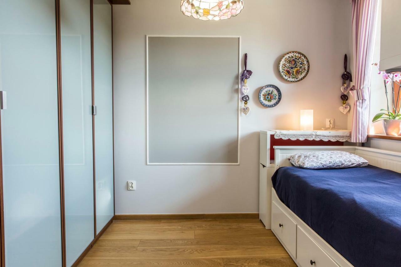 Apartment Tiffany Nowe Bystre Exteriör bild